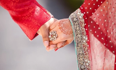 ছাত্রীকে বিয়ে শিক্ষকের, থানায় স্ত্রীর অভিযোগ