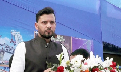 মাশরাফি কি রাজনীতি ছেড়েছেন?