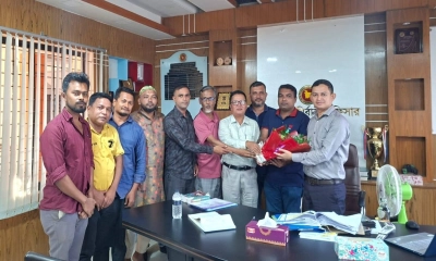 ইউএনওর সঙ্গে মাটিরাঙ্গা প্রেসক্লাবের সাংবাদিকদের মতবিনিময়
