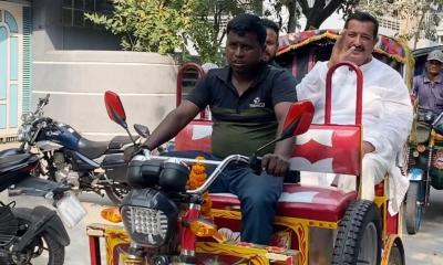 মন্ত্রী হওয়ার পরও রিকশায় ঘুরছেন ভূমিমন্ত্রী মিনু