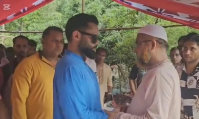 মাইলস্টোনের শিক্ষার্থী মাহতাবের কবর জিয়ারত বিএনপি নেতাদের