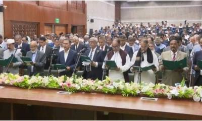 ২৫ মন্ত্রী হিসেবে ডাক পেলেন যারা