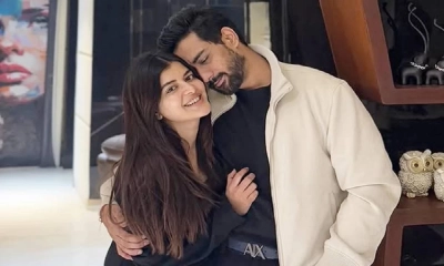 প্রেমিকের সঙ্গে বাগদান সারলেন অভিনেত্রী মধুমিতা
