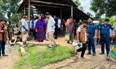 মধুপুরে বন বিভাগের অভিযানে ৬ করাতকল উচ্ছেদ, জরিমানা