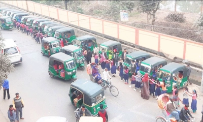 দখল আর যানজটে স্থবির মৌলভীবাজার শহর