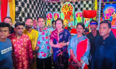 মৌলভীবাজারে পূজামণ্ডপ পরিদর্শনে রেজিনা নাসের