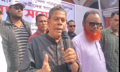 দিনাজপুর জেলা প্রশাসকের আচরণে এমপি জাহাঙ্গীর আলমের ক্ষোভ