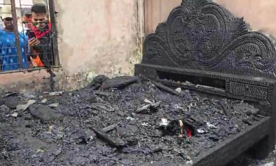বজ্রপাতে গ্যাস লাইনে আগুন, দগ্ধ হয়ে একজনের মৃত্যু