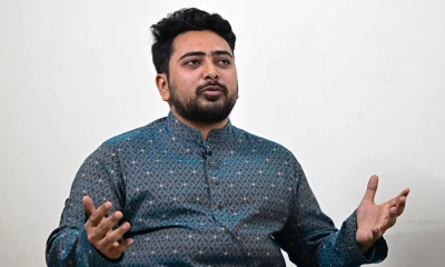 নির্বাচনের কার্যক্রম স্থগিত চেষ্টার নিন্দা নাহিদের