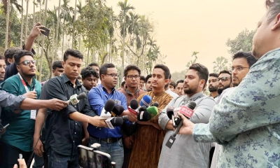 রাষ্ট্রপতিকে অভিশংসন ও গ্রেপ্তারের দাবি নাহিদ ইসলামের