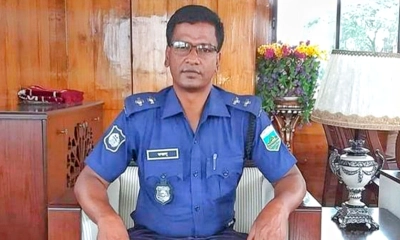 অভিযুক্ত মান্দা থানার উপ-পরিদর্শক (এসআই) ফজলু রহমান।  ছবি- রূপালী বাংলাদেশ