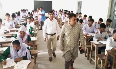 ধামইরহাটে শান্তিপূর্ণ পরিবেশে এসএসসি ও সমমানের পরীক্ষা অনুষ্ঠিত