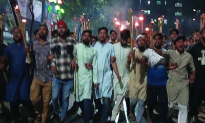 এনসিপির মিছিলে হঠাৎ ‘জয় বাংলা’ স্লোগান, যুবককে ধাওয়া