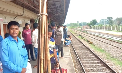 কাজের খোঁজে অন্য জেলায় যাচ্ছেন নীলফামারীর কৃষি শ্রমিকরা