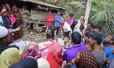 নওগাঁয় বাসচাপায় দুই মোটরসাইকেল আরোহী নিহত