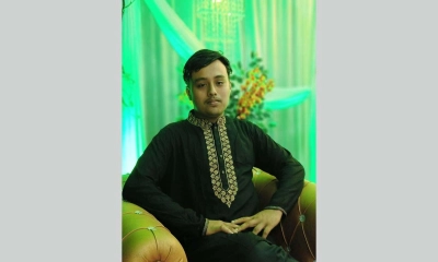 পলাশে গলায় ফাঁস দিয়ে যুবকের আত্মহত্যা