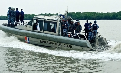 সুন্দরবনে কোস্ট গার্ডের যৌথ অভিযান, আটক ৬১ দস্যু