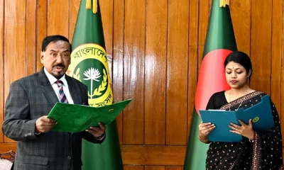 শপথ নিলেন এনসিপির নুসরাত তাবাসসুম