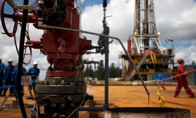 ভেনেজুয়েলার রাষ্ট্রীয় তেল কোম্পানির একটি অবকাঠামো । ছবি- রয়টার্স