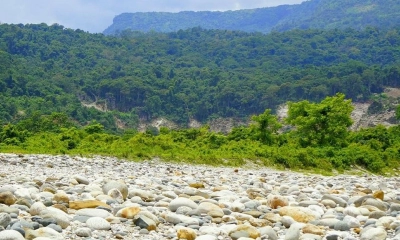 সাদাপাথর লুটের ঘটনায় আটক ৫