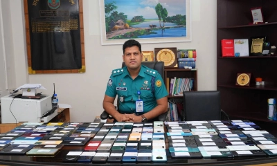 হারানো ১৬০ মোবাইল ফিরে পেয়ে খুশি মালিকরা