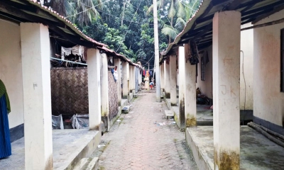 আশ্রয় প্রকল্পের ঘরে  ভাড়াটিয়ার বসবাস