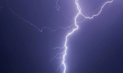 হাঁস আনতে গিয়ে বজ্রপাতে প্রাণ গেল নারীর