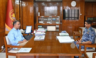 প্রধানমন্ত্রীর সঙ্গে বিমান বাহিনী প্রধানের সাক্ষাৎ
