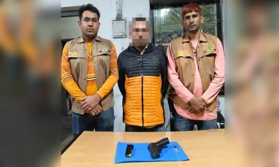 চট্টগ্রামের থানা থেকে লুট হওয়া পিস্তল লক্ষ্মীপুর থেকে উদ্ধার, যুবক আটক