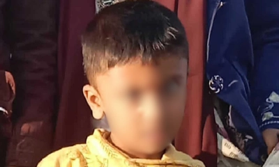 সড়কে ফুটবল আনতে গিয়ে অটোভ্যানের ধাক্কায় শিশুর মৃত্যু