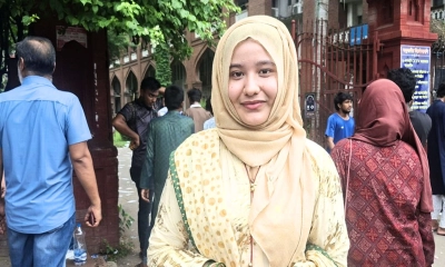 ভুয়া ফটোকার্ডে ‘মৃত্যুর’ খবর ভাইরাল, বাস্তবে সুস্থ ডাকসু নেত্রী রাফিয়া