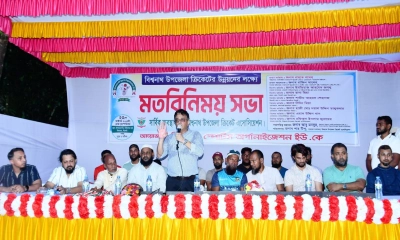 বক্তব্য দেন বাংলাদেশ টাইগার্সের চেয়ারম্যান রাহাত শামস্। ছবি- রূপালী বাংলাদেশ