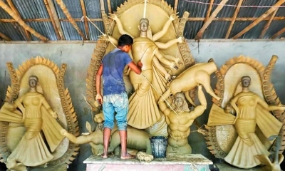 রাজবাড়ীতে শারদীয় দুর্গোৎসবকে ঘিরে চলছে শেষ মুহূর্তের প্রস্তুতি