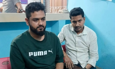 চাঁপাইনবাবগঞ্জে দুই সাংবাদিককে পিটিয়ে জখম