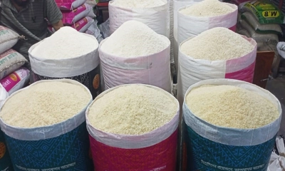 ভারত থেকে চাল আমদানি শুরু, বাজারে স্বস্তির আভাস
