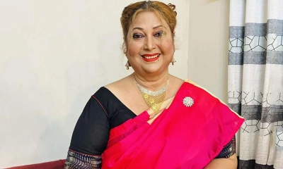 এমপি হতে চান রিনা খান