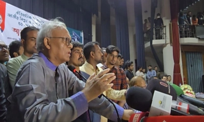 ‘চোরা রাস্তা’ দিয়ে আ.লীগ দেশে আসার স্বপ্ন দেখছে: রিজভী