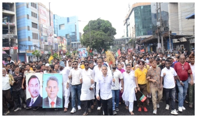 ঢাকা-১০ আসনে নির্বাচনি প্রচারণায় শেখ রবিউল