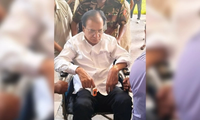 হঠাৎ অসুস্থ ত্রাণমন্ত্রী, নেওয়া হয়েছে ঢাকায়