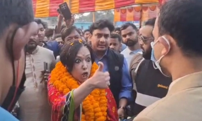ম্যাজিস্ট্রেটকে বৃদ্ধাঙ্গুলি দেখালেন রুমিন ফারহানা