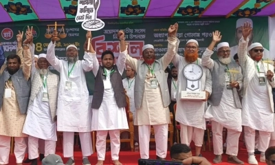 ‘বিএনপির ফ্যামিলি কার্ড হাসিনার ১০ টাকার চাল খাওয়ানোর মতো’