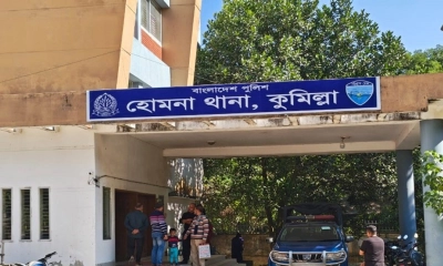 যাত্রাপথে স্বামীর কাছ থেকে স্ত্রীকে তুলে নিয়ে ধর্ষণ