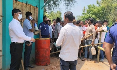 বাড়িতে ড্রামভর্তি পেট্রোল রেখে বেশি দামে বিক্রির দায়ে কারাদণ্ড