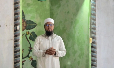 জয়লাভ করে জুমার নামাজের ইমামতি করলেন জামায়াতের রাশেদুল