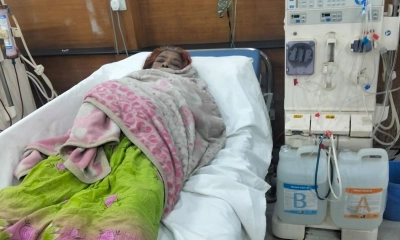 অসুস্থ মায়ের চিকিৎসায় মানবিক সহায়তার আকুতি