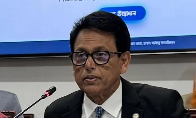 এক বছরের মধ্যে ‘ট্যাব’ পাবেন যে শিক্ষকরা