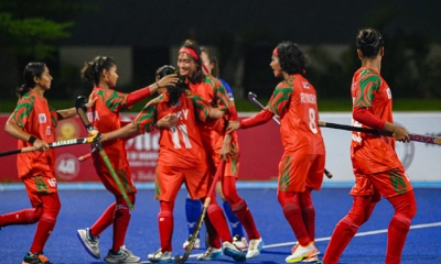 সিঙ্গাপুরকে হারিয়ে ফাইনালে বাংলাদেশের মেয়েরা