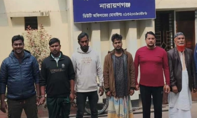 অস্ত্র উদ্ধারের অভিযানে আ.লীগের ৬ নেতাকর্মী গ্রেপ্তার