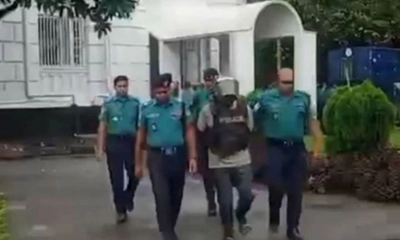 ঘুষ কাণ্ডে স্টেনোগ্রাফার শহীদুজ্জামানের ৭ বছরের সাজা