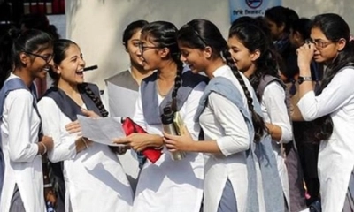 শিক্ষাপ্রতিষ্ঠানে কমে যাচ্ছে সাপ্তাহিক ছুটি